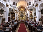 Bild: Dürnstein (Österreich): Stiftskirche – Klick zum Vergrößern